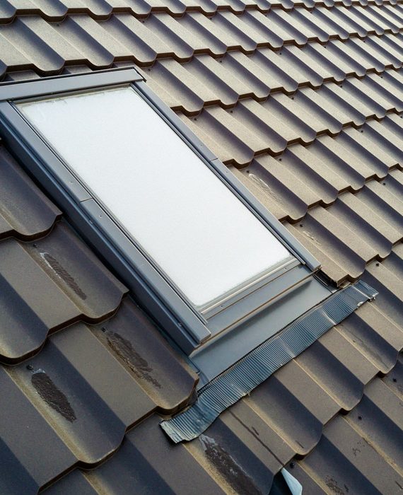 roof 3 570x700